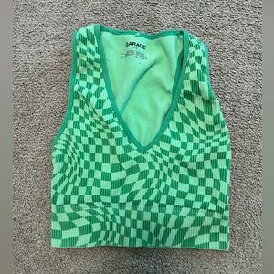 Garage cropped top